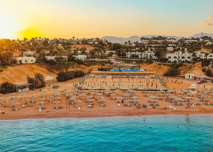 Daire Sea View - - Beach, Pools & Workspace *